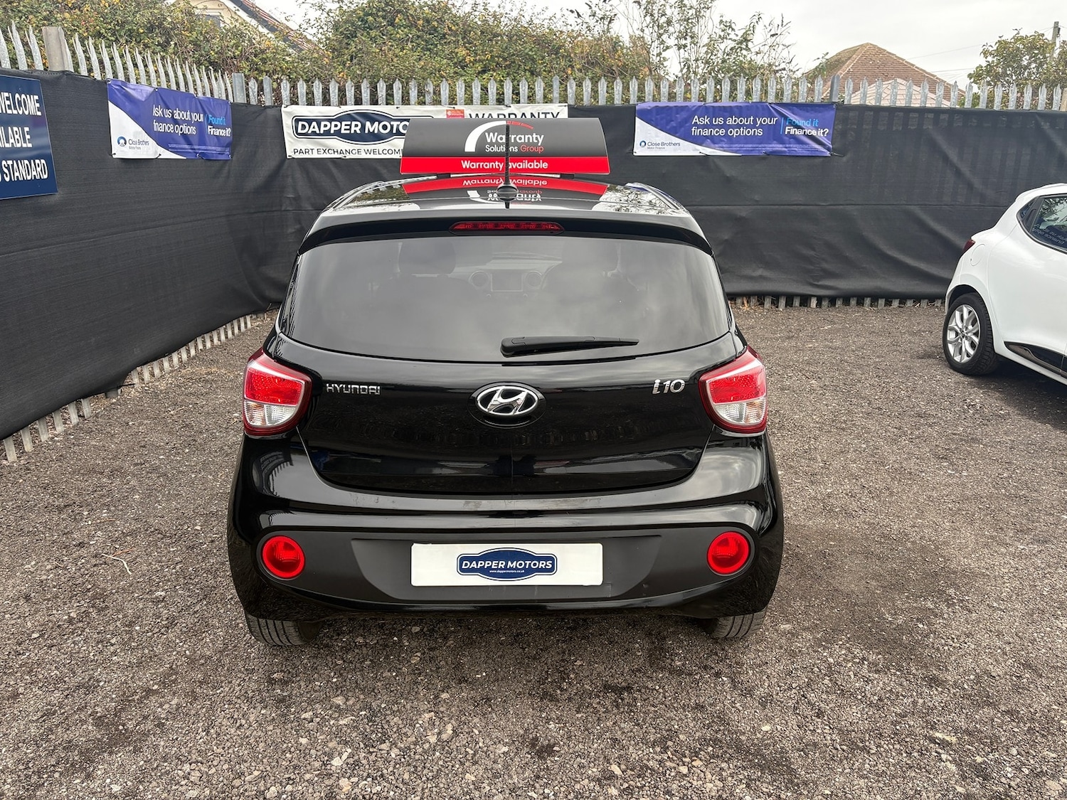 Used Hyundai i10 2019 for sale - 76319268: Photo 6