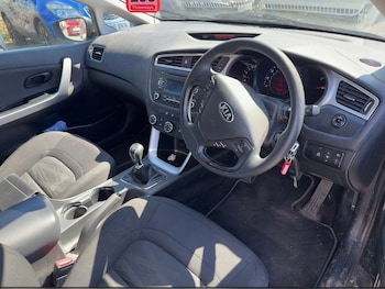 Used Kia Ceed 2017 for sale - 78380600: Photo