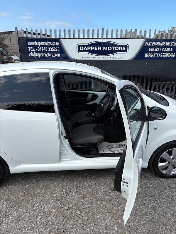 Used Toyota AYGO 2013 for sale - 75494304: Photo 17