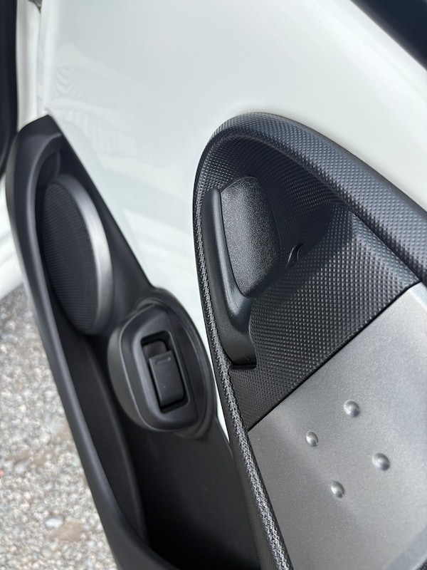 Used Toyota AYGO 2013 for sale - 75494304: Photo 19