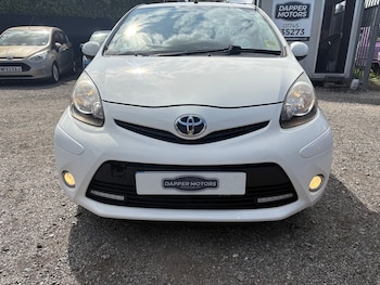 Used Toyota AYGO 2013 for sale - 75494304: Photo