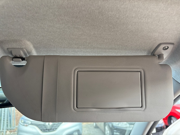 Used Toyota AYGO 2013 for sale - 75494304: Photo 31