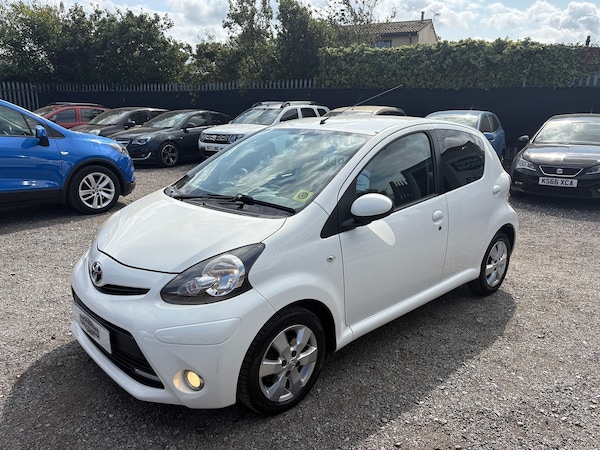 Used Toyota AYGO 2013 for sale - 75494304: Photo 9