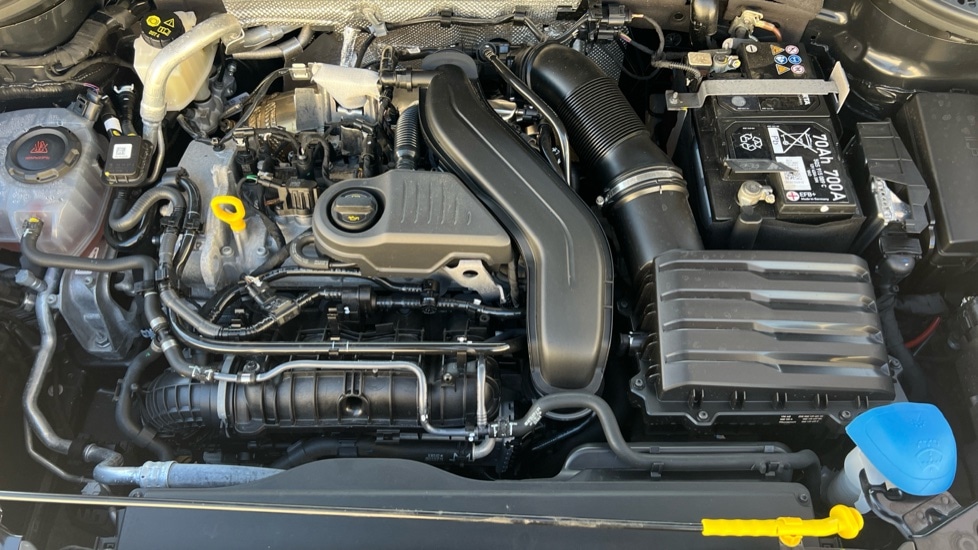 Used Skoda Karoq 2024 for sale - 76873713: Photo 17