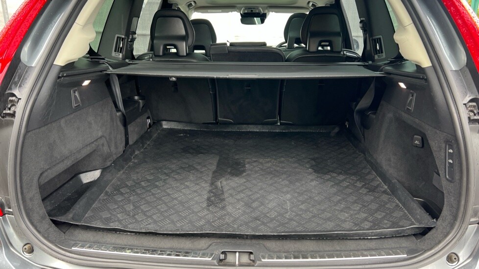 Used Volvo XC90 2019 for sale - 77067848: Photo 15