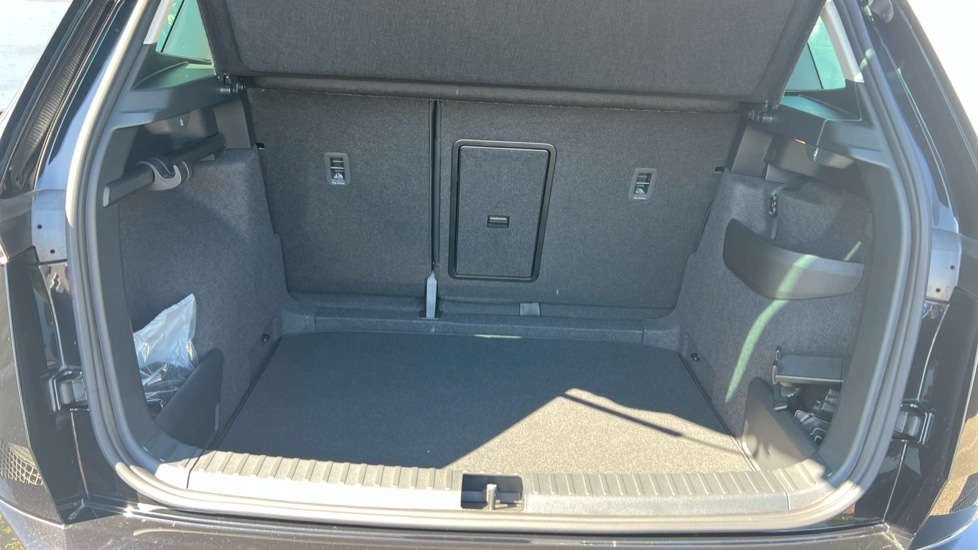 Used Skoda Karoq 2025 for sale - 76868234: Photo 16