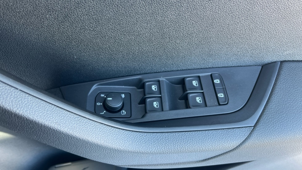 Used Skoda Karoq 2025 for sale - 76868234: Photo 39