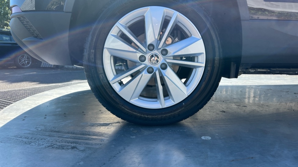 Used Skoda Karoq 2025 for sale - 76868234: Photo 5