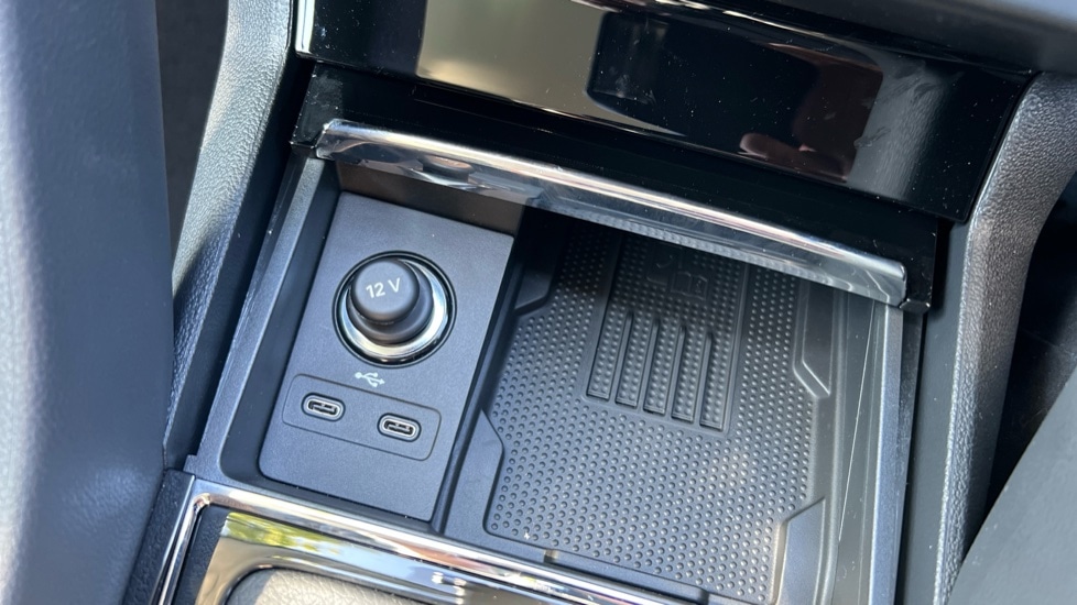 Used Skoda Karoq 2025 for sale - 76868234: Photo 76