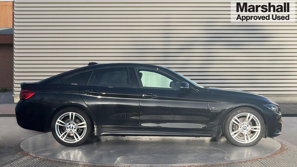 Used BMW 4 Series 2019 for sale - 76872046: Photo 2
