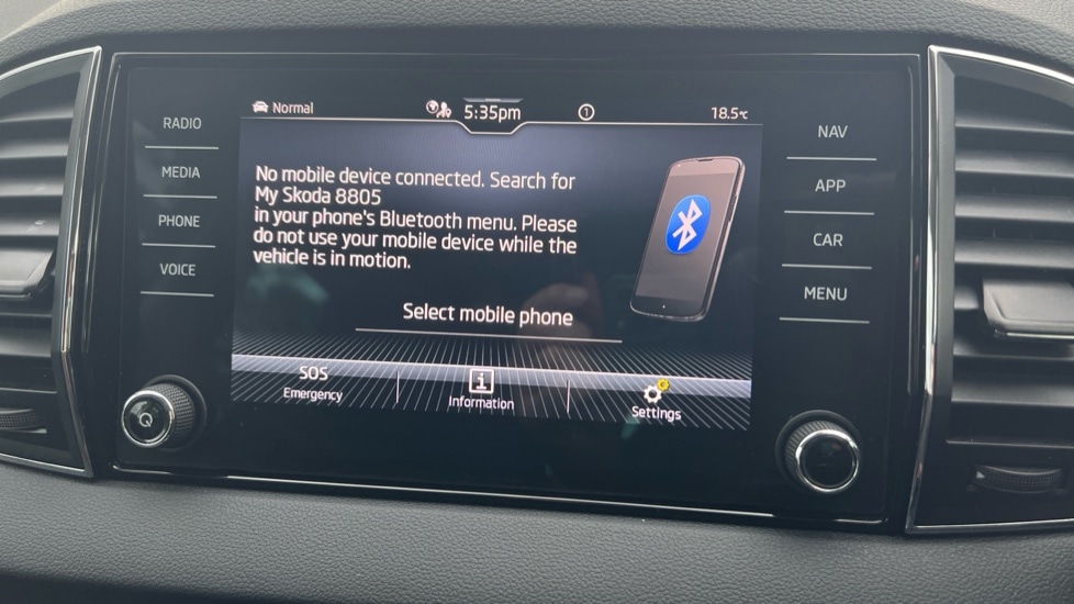 Used Skoda Karoq 2024 for sale - 76869329: Photo 25