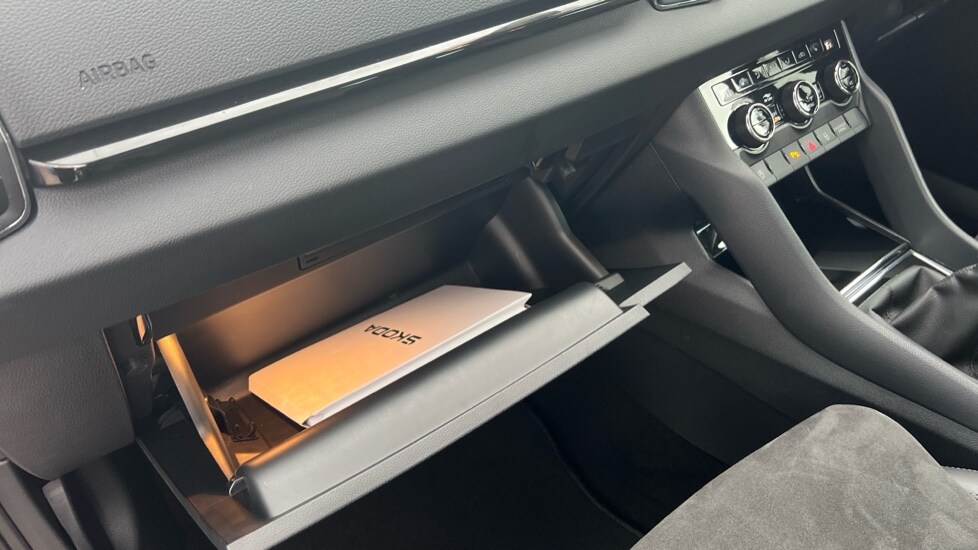 Used Skoda Karoq 2024 for sale - 76869329: Photo 42