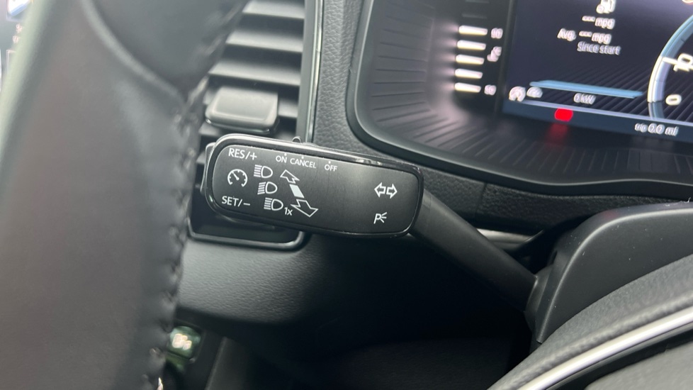 Used Skoda Karoq 2024 for sale - 76869329: Photo 44