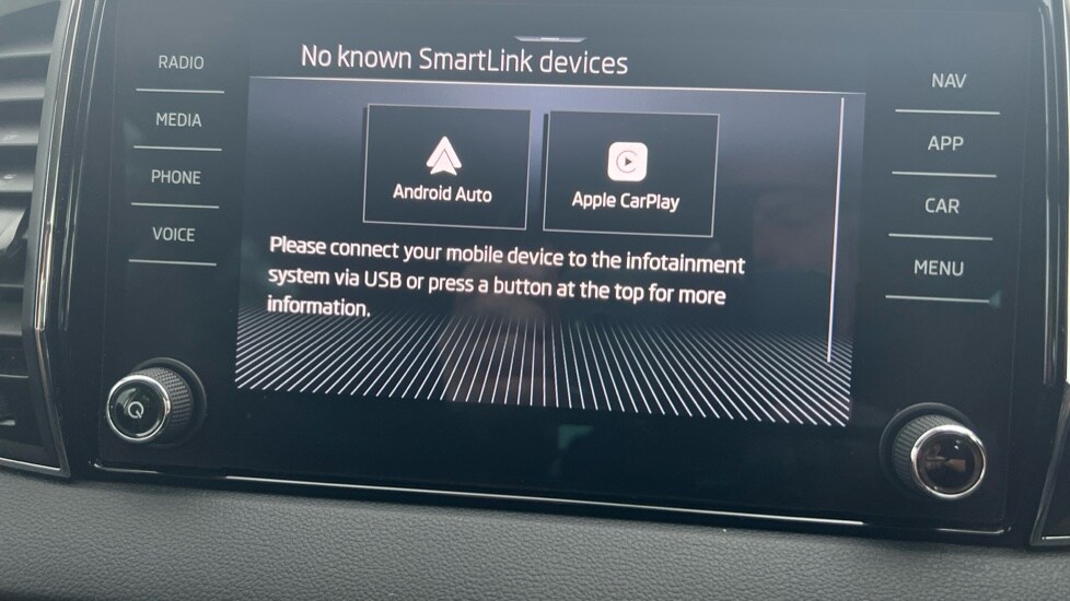 Used Skoda Karoq 2024 for sale - 76869329: Photo 45