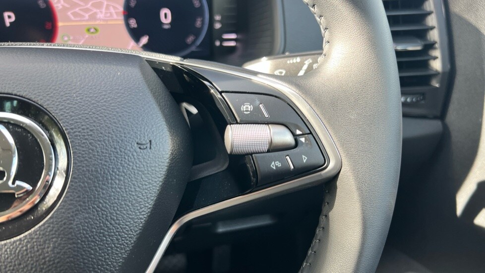 Used Skoda Karoq 2025 for sale - 76580185: Photo 35