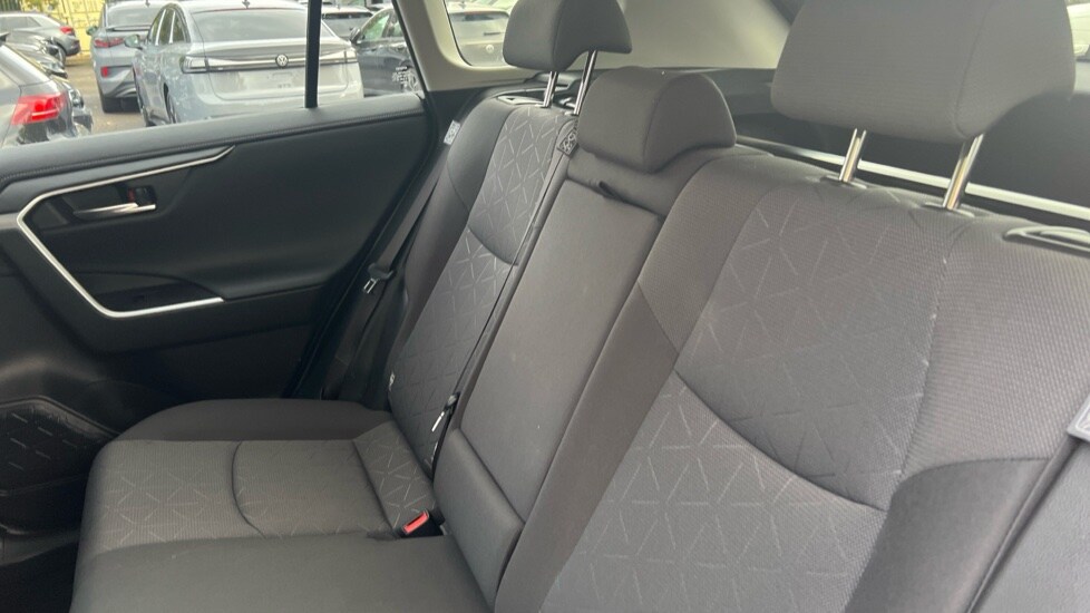 Used Toyota RAV4 2020 for sale - 76350889: Photo 14