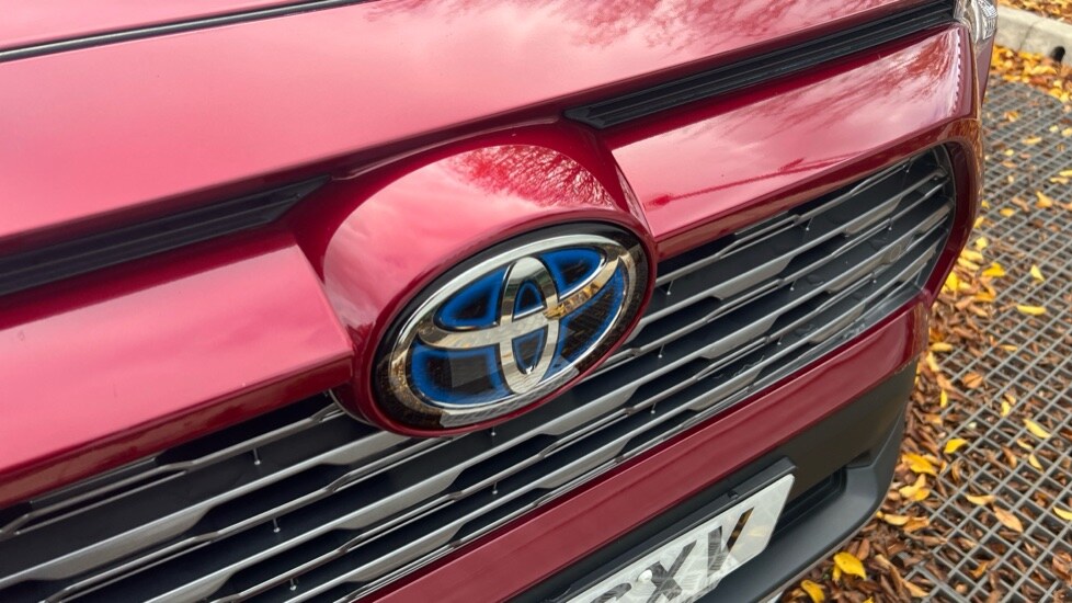 Used Toyota RAV4 2020 for sale - 76350889: Photo 57