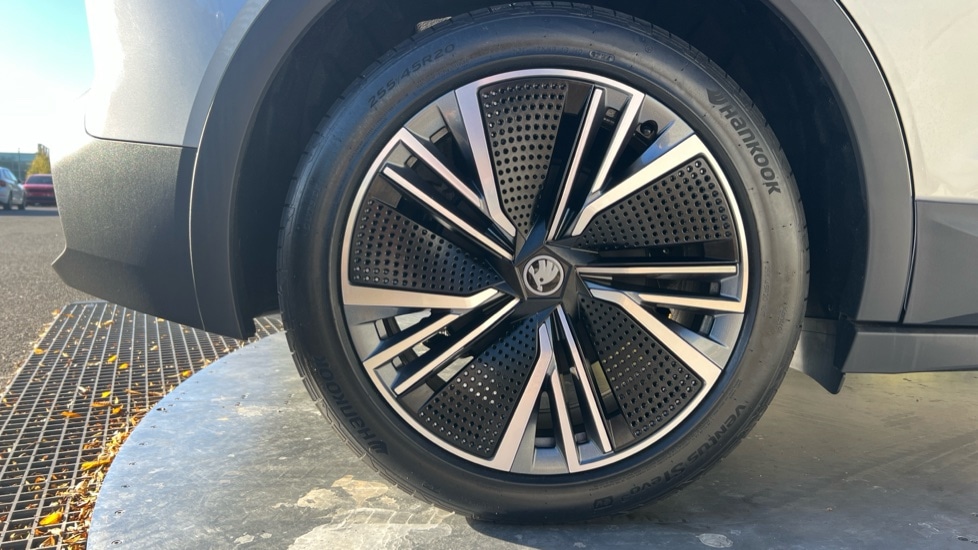 Used Skoda Elroq 2025 for sale - 76869756: Photo 5