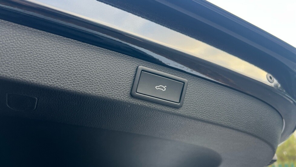 Used Skoda Karoq 2025 for sale - 76155020: Photo 32