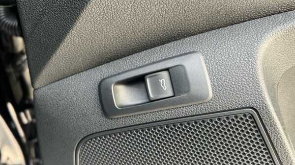 Used Skoda Karoq 2025 for sale - 76155020: Photo 42