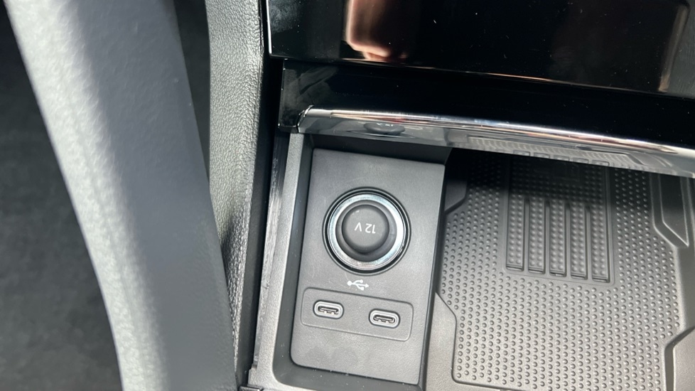 Used Skoda Karoq 2025 for sale - 76155020: Photo 77