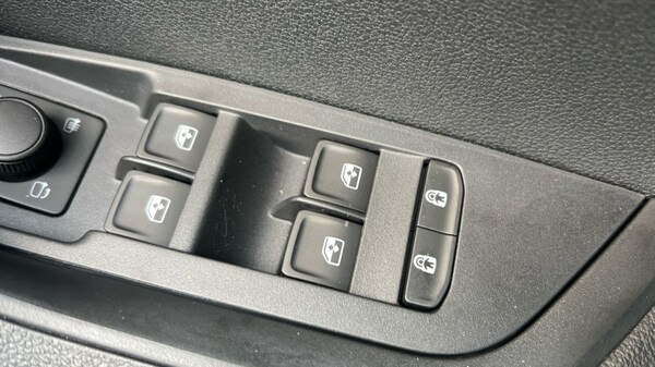 Used Skoda Karoq 2025 for sale - 76155020: Photo 80