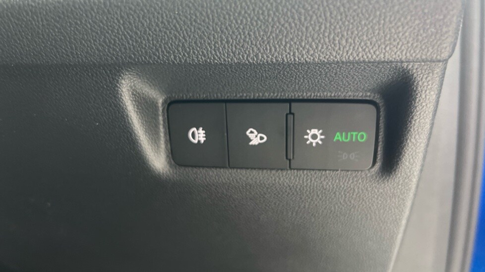 Used Skoda Enyaq 2025 for sale - 76928024: Photo 43