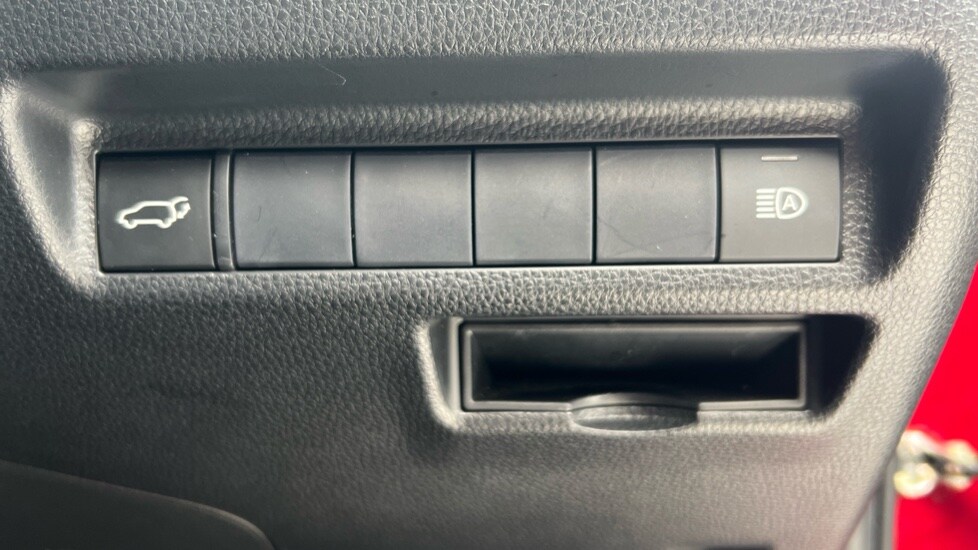 Used Toyota RAV4 2020 for sale - 77050951: Photo 50