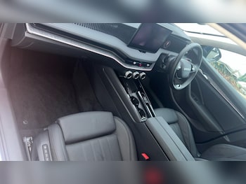 Used Skoda Superb 2025 for sale - 76623562: Photo