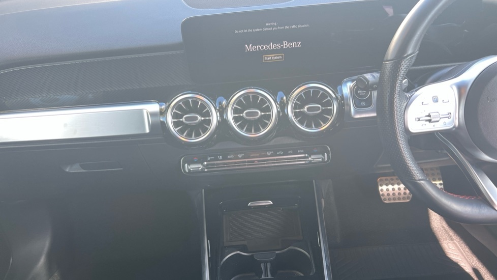 Used Mercedes-Benz GLB 2021 for sale - 75922079: Photo 12