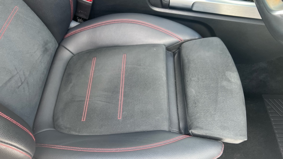 Used Mercedes-Benz GLB 2021 for sale - 75922079: Photo 31