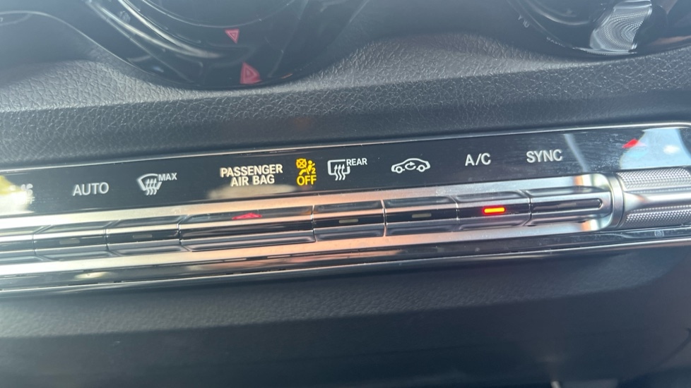 Used Mercedes-Benz GLB 2021 for sale - 75922079: Photo 32