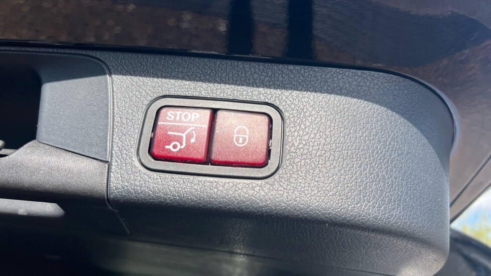 Used Mercedes-Benz GLB 2021 for sale - 75922079: Photo 39