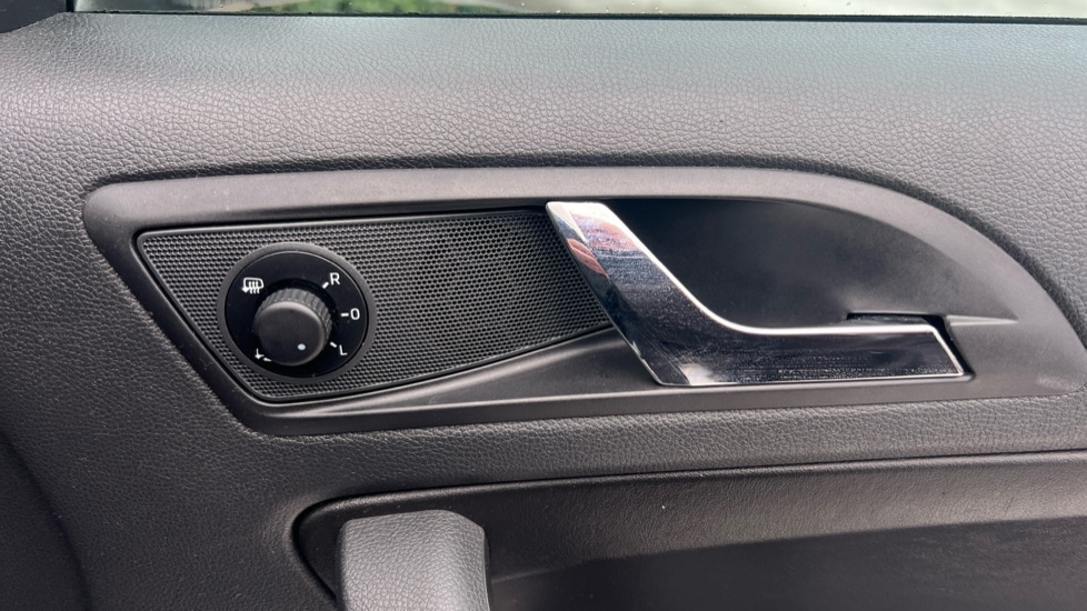 Used Skoda Yeti 2015 for sale - 76393614: Photo 36