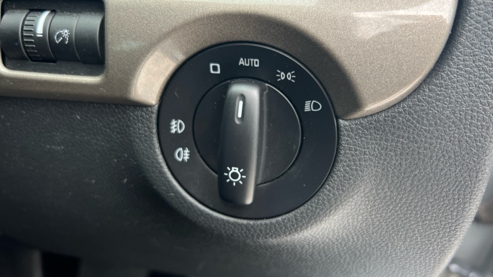 Used Skoda Yeti 2015 for sale - 76393614: Photo 37