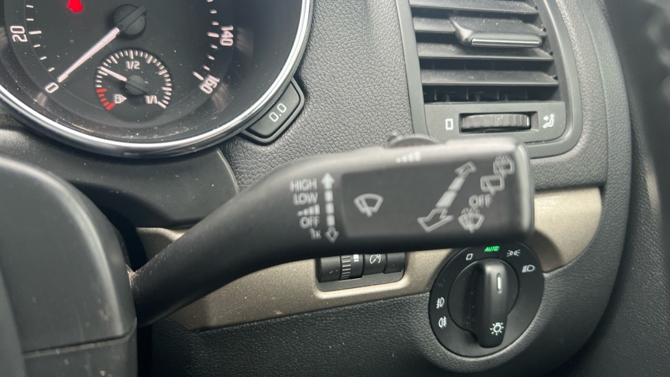 Used Skoda Yeti 2015 for sale - 76393614: Photo 57