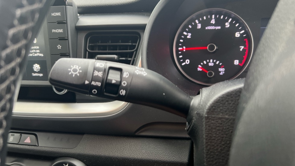 Used Kia Stonic 2019 for sale - 76586988: Photo 25