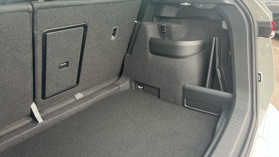 Used Skoda Karoq 2025 for sale - 76873836: Photo 30