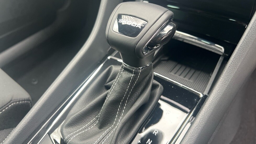 Used Skoda Karoq 2025 for sale - 76873836: Photo 46