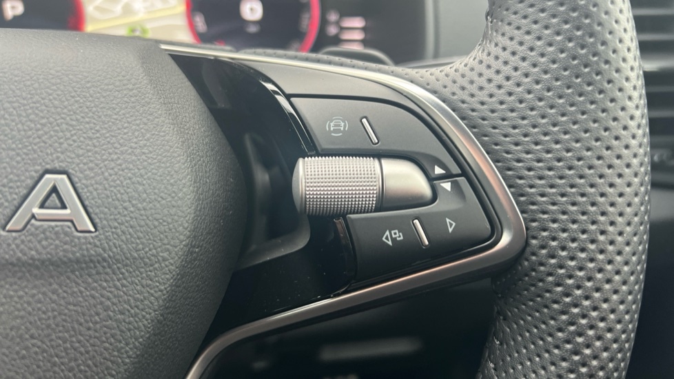 Used Skoda Karoq 2025 for sale - 76873836: Photo 63