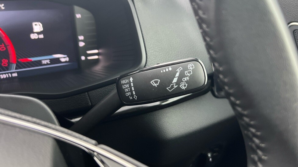 Used Skoda Karoq 2024 for sale - 76580029: Photo 38