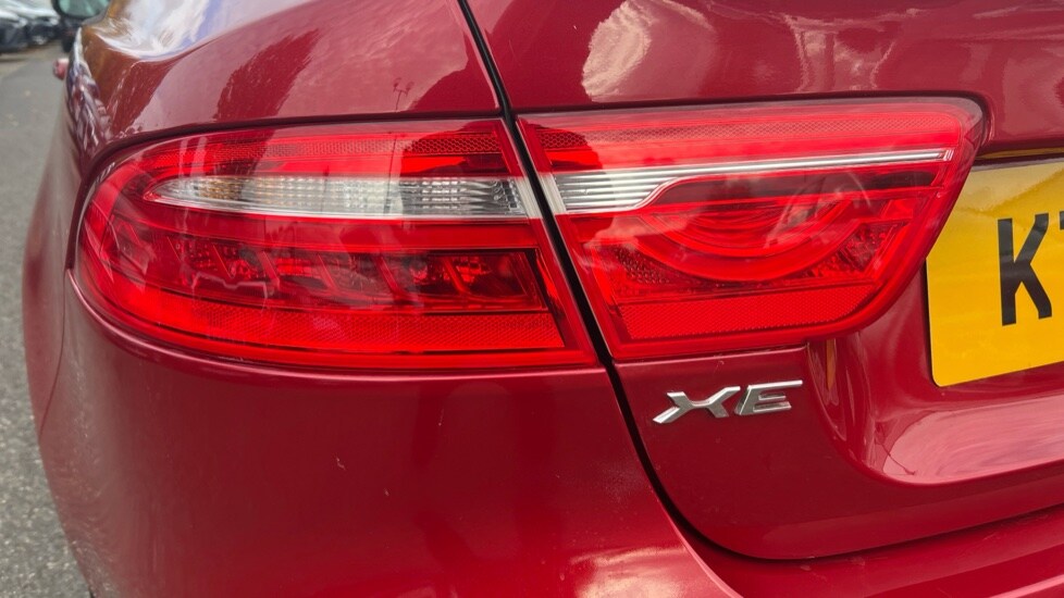 Used Jaguar XE 2017 for sale - 76556831: Photo 61