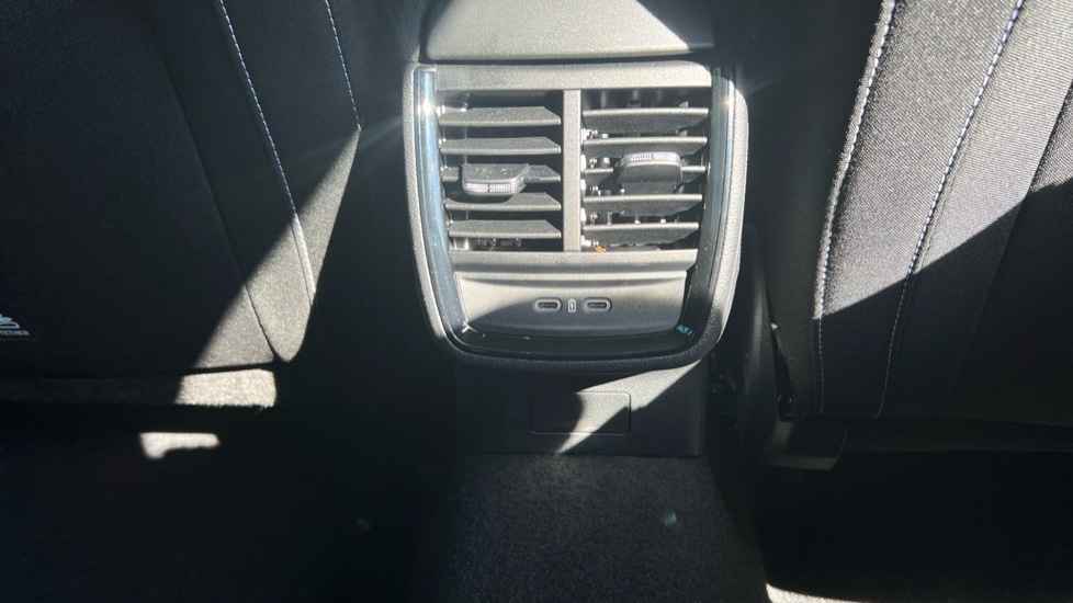 Vehicle 33