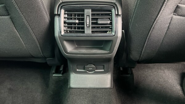 Used Skoda Karoq 2024 for sale - 75467548: Photo 35
