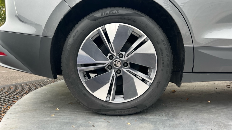 Used Skoda Enyaq 2024 for sale - 76044485: Photo 5