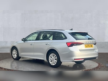 Used Skoda Octavia 2024 for sale - 76487144: Photo