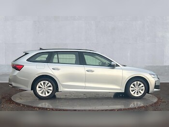 Used Skoda Octavia 2024 for sale - 76487144: Photo