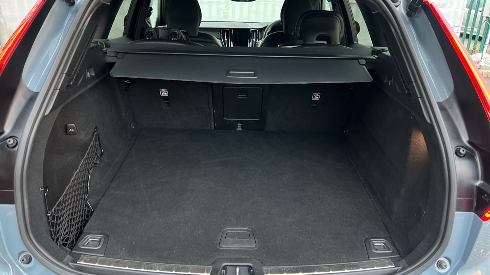 Used Volvo XC60 2023 for sale - 76593620: Photo 15