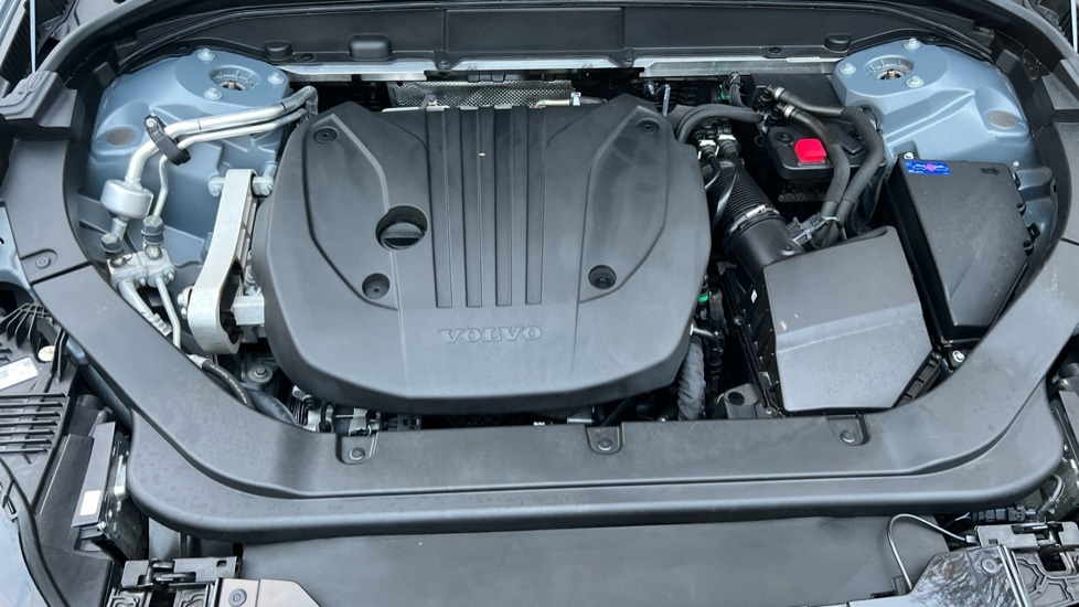 Used Volvo XC60 2023 for sale - 76593620: Photo 16