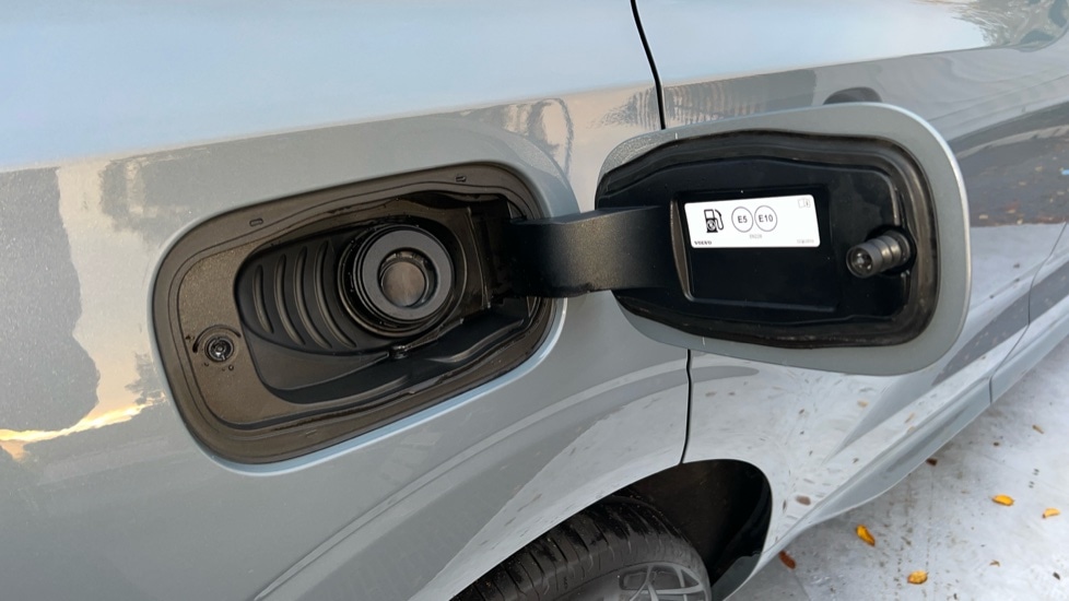 Used Volvo XC60 2023 for sale - 76593620: Photo 21